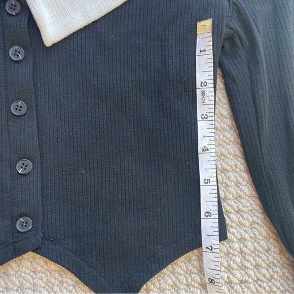 Shein Mod Long-Sleeved Crop Top Size S - Picture 9 of 11